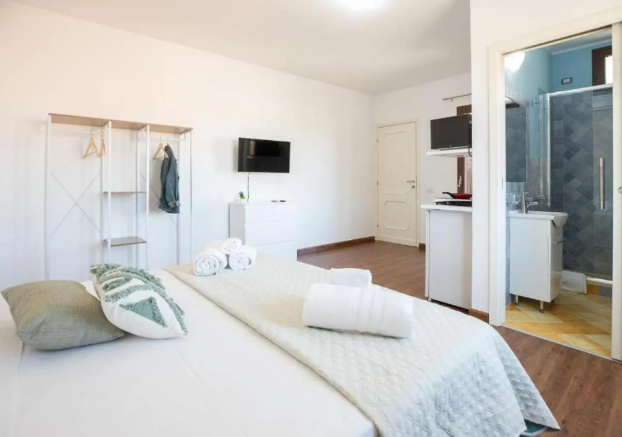 La Magnolia Rooms Olbia İtalya